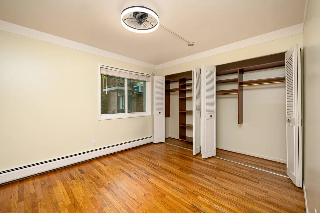 1213 Island Drive Ann Arbor City MI 48105