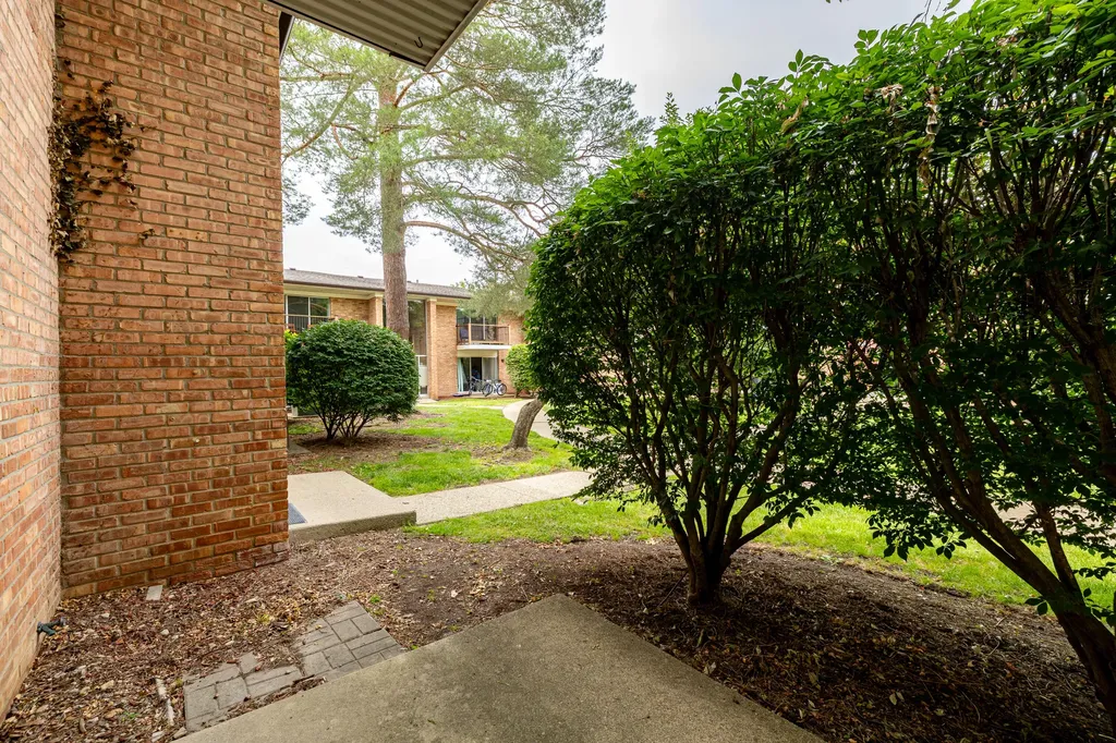 1213 Island Drive Ann Arbor City MI 48105