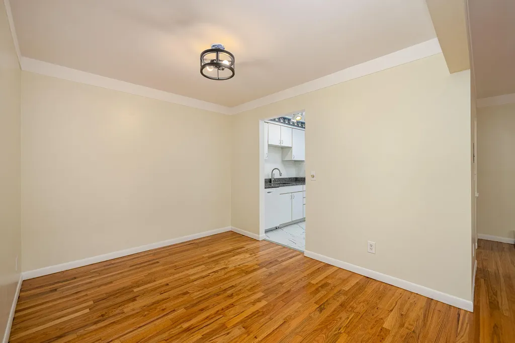 1213 Island Drive Ann Arbor City MI 48105