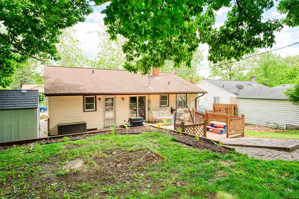 717 Carbeck Drive Ann Arbor City MI 48103
