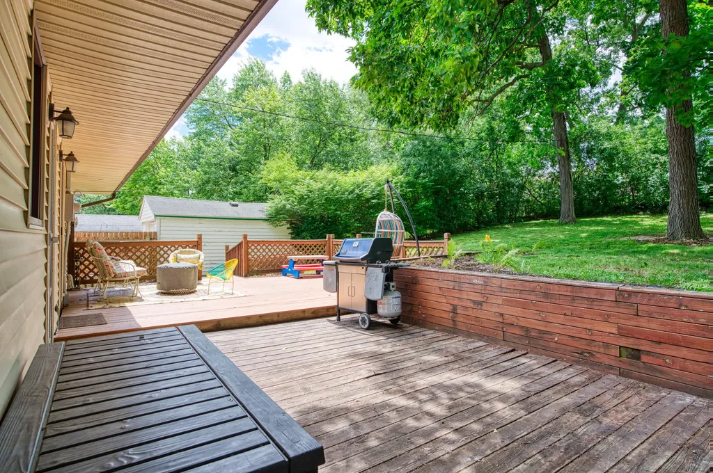 717 Carbeck Drive Ann Arbor City MI 48103