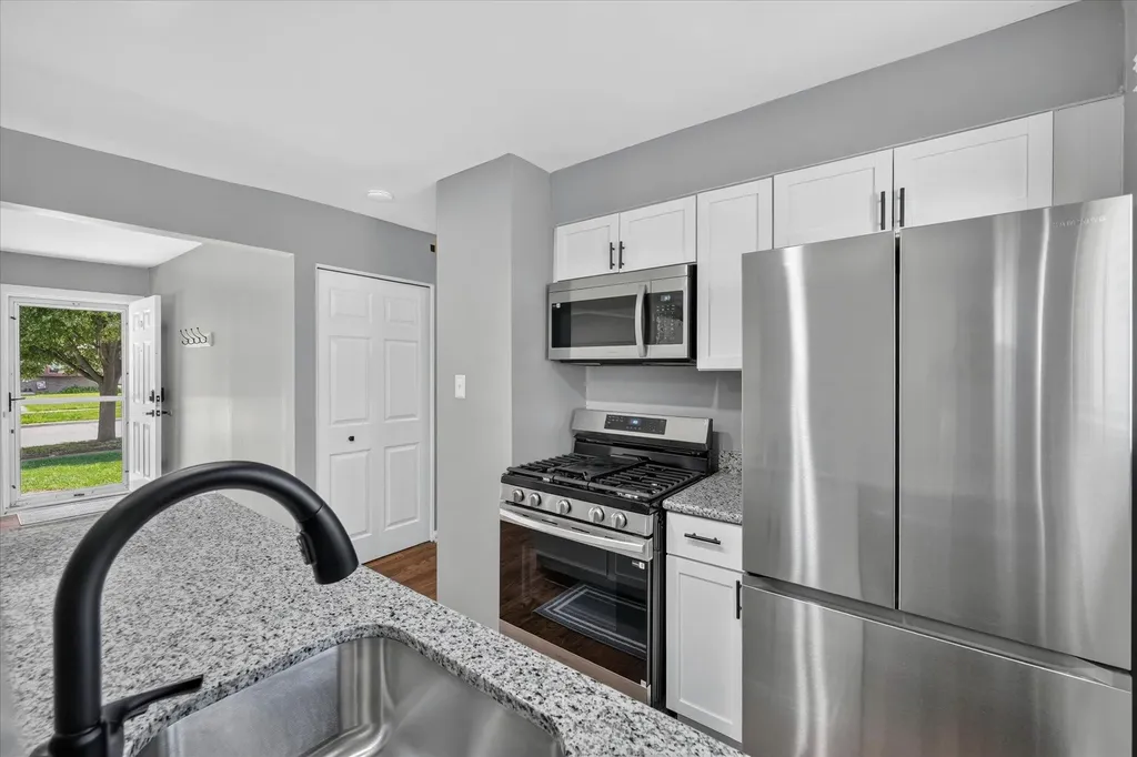 34330 Florence Street Westland City MI 48185