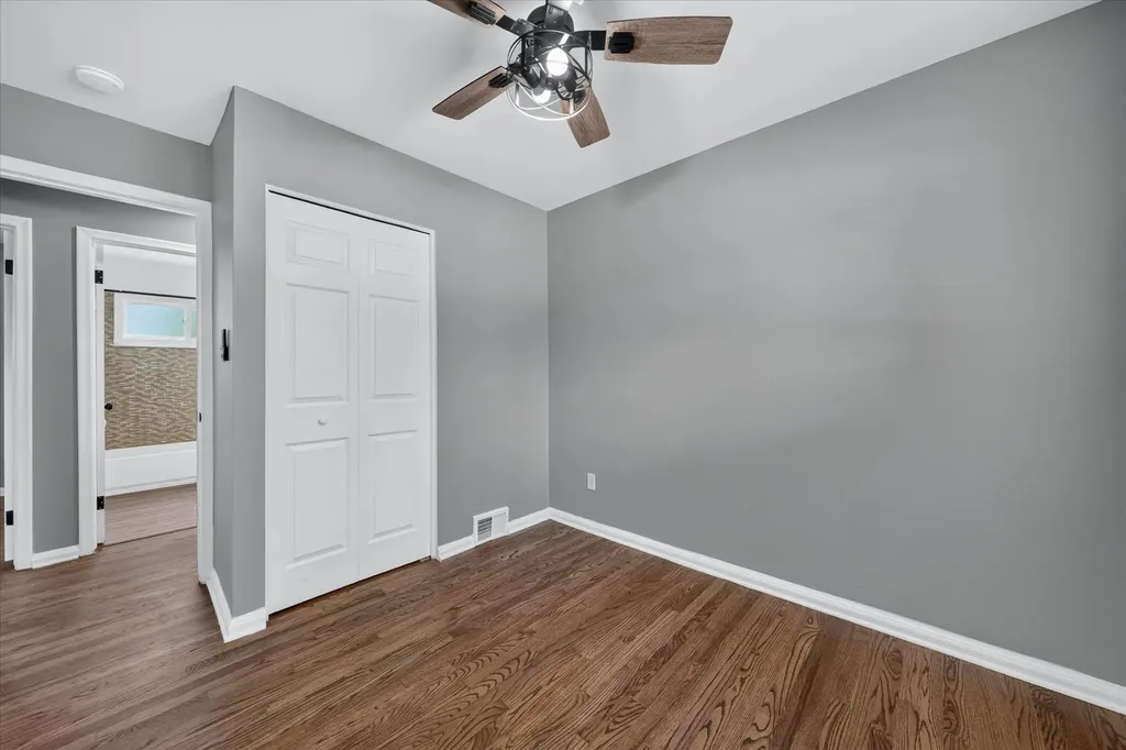 34330 Florence Street Westland City MI 48185