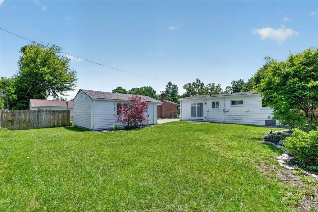 34330 Florence Street Westland City MI 48185