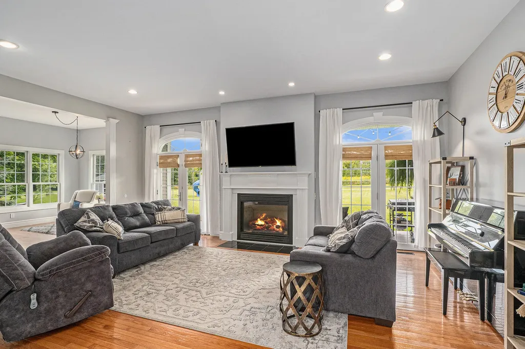 7812 Fountain Hills Lane Springfield Charter Township MI 48350