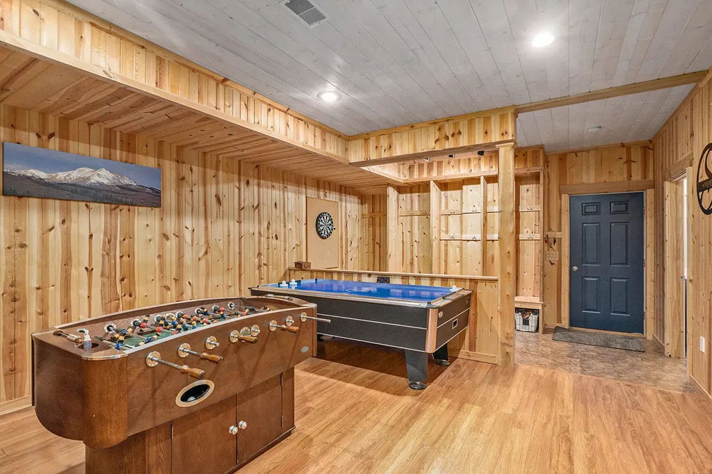 7812 Fountain Hills Lane Springfield Charter Township MI 48350