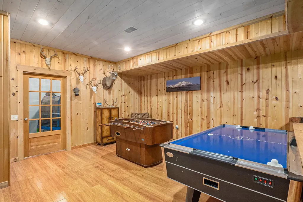 7812 Fountain Hills Lane Springfield Charter Township MI 48350