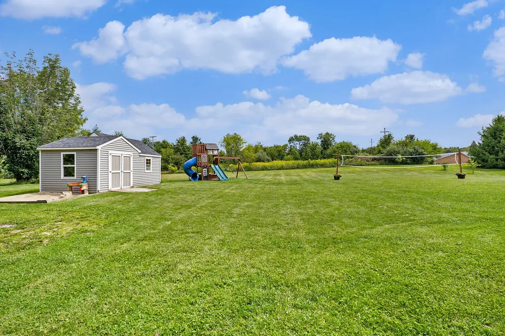 7812 Fountain Hills Lane Springfield Charter Township MI 48350