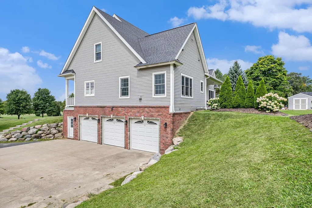 7812 Fountain Hills Lane Springfield Charter Township MI 48350