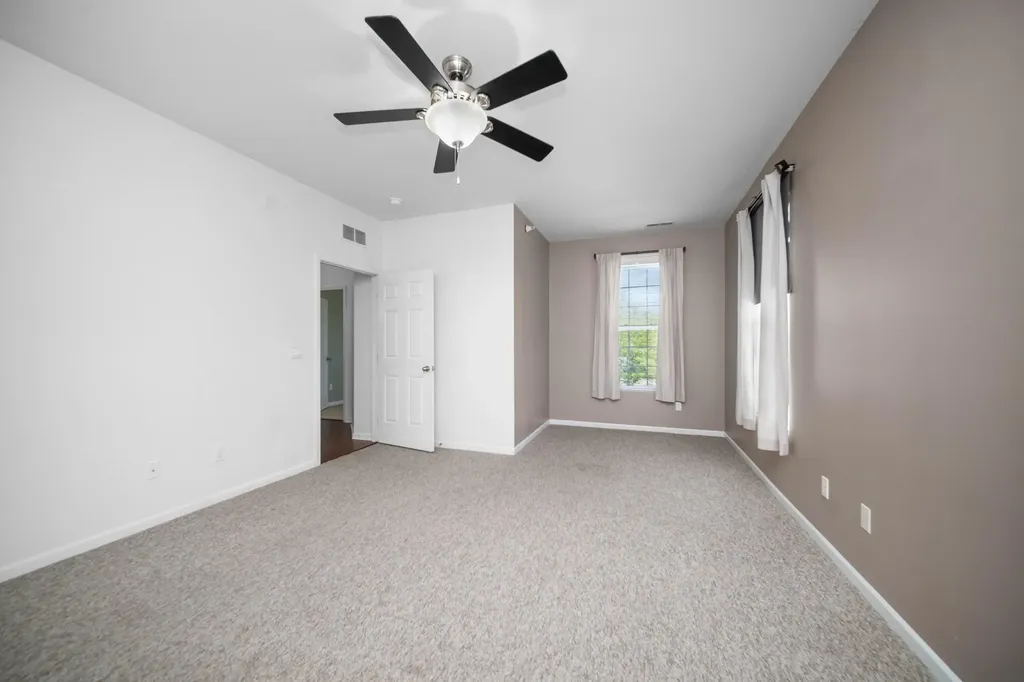 1013 E Summerfield Glen Circle Scio Township MI 48103