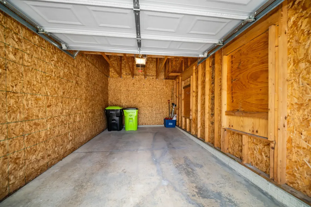 1013 E Summerfield Glen Circle Scio Township MI 48103