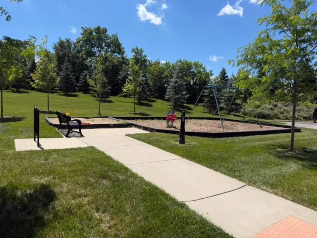 1013 E Summerfield Glen Circle Scio Township MI 48103