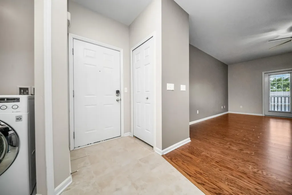 1013 E Summerfield Glen Circle Scio Township MI 48103