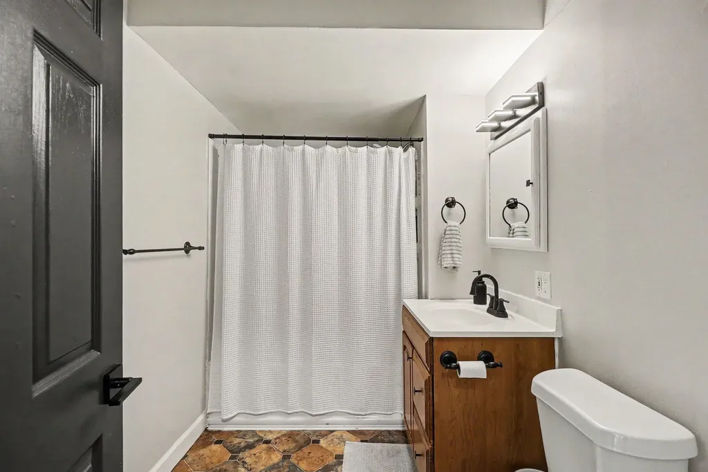 65 Pleasant Street Oxford Village MI 48371