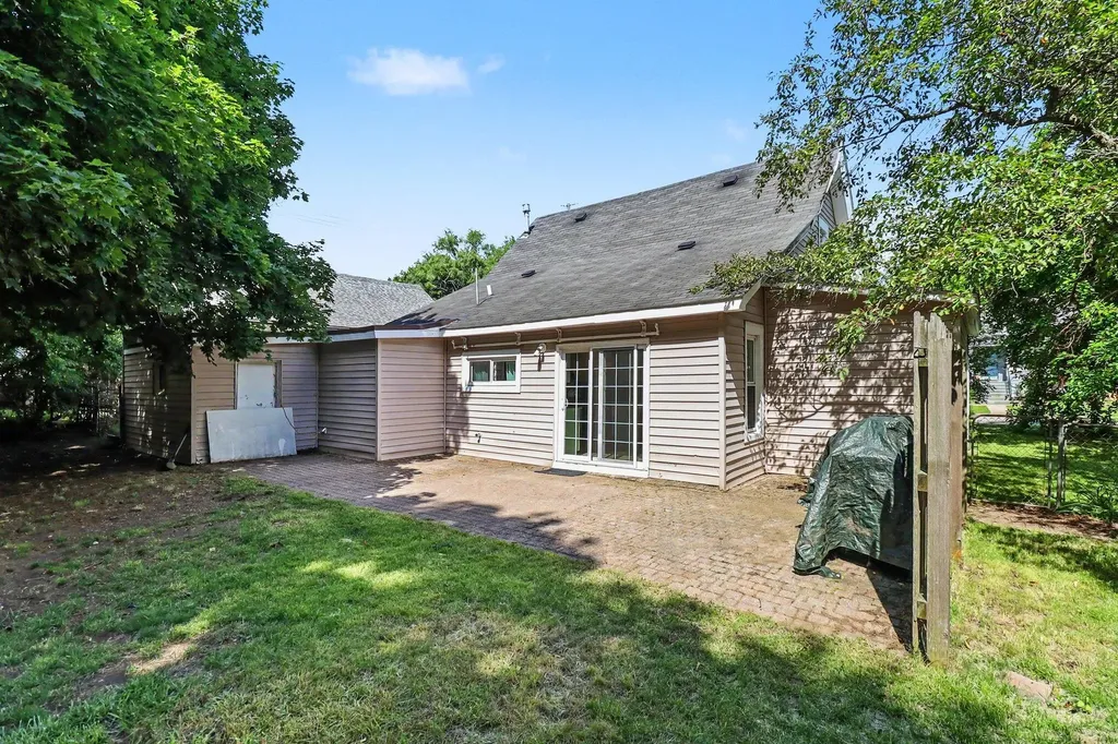 65 Pleasant Street Oxford Village MI 48371