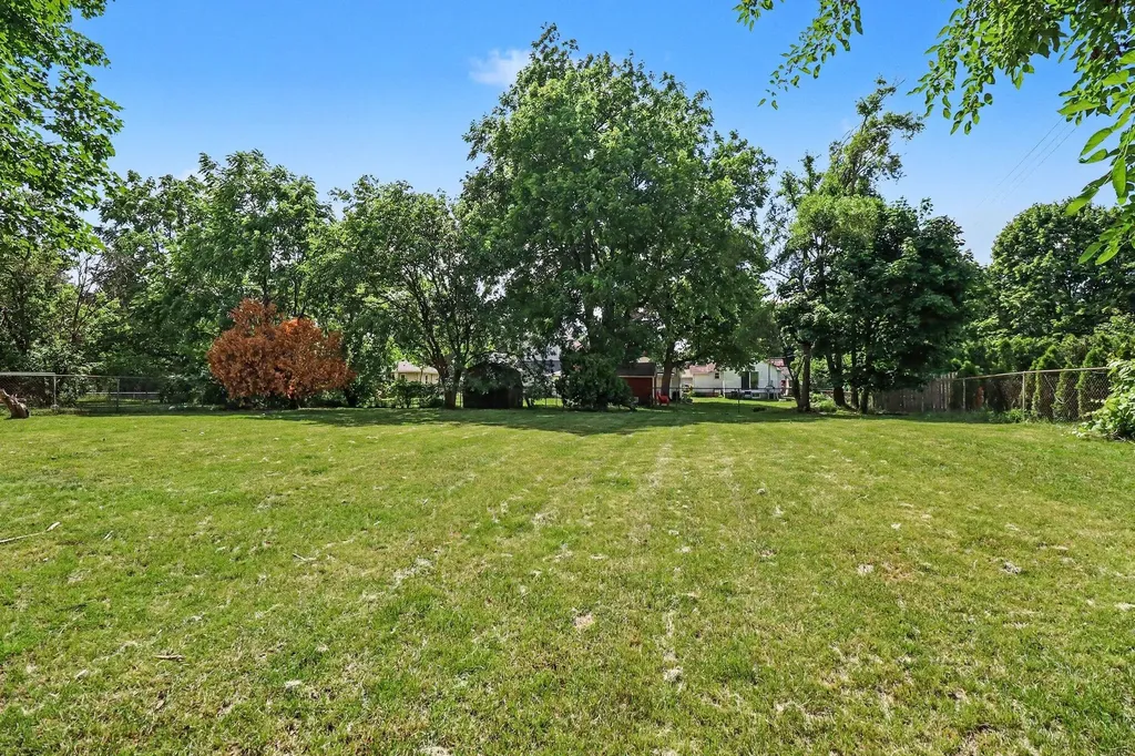 65 Pleasant Street Oxford Village MI 48371
