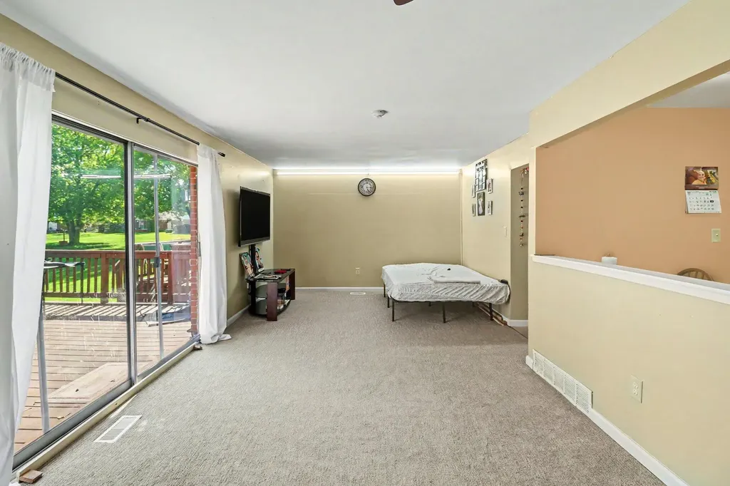 2041 W Franklin Drive Canton Charter Township MI 48187