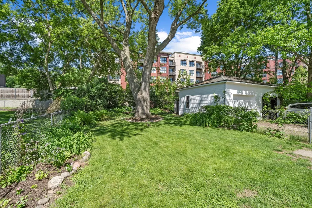 515 N Ashley Street Ann Arbor City MI 48103