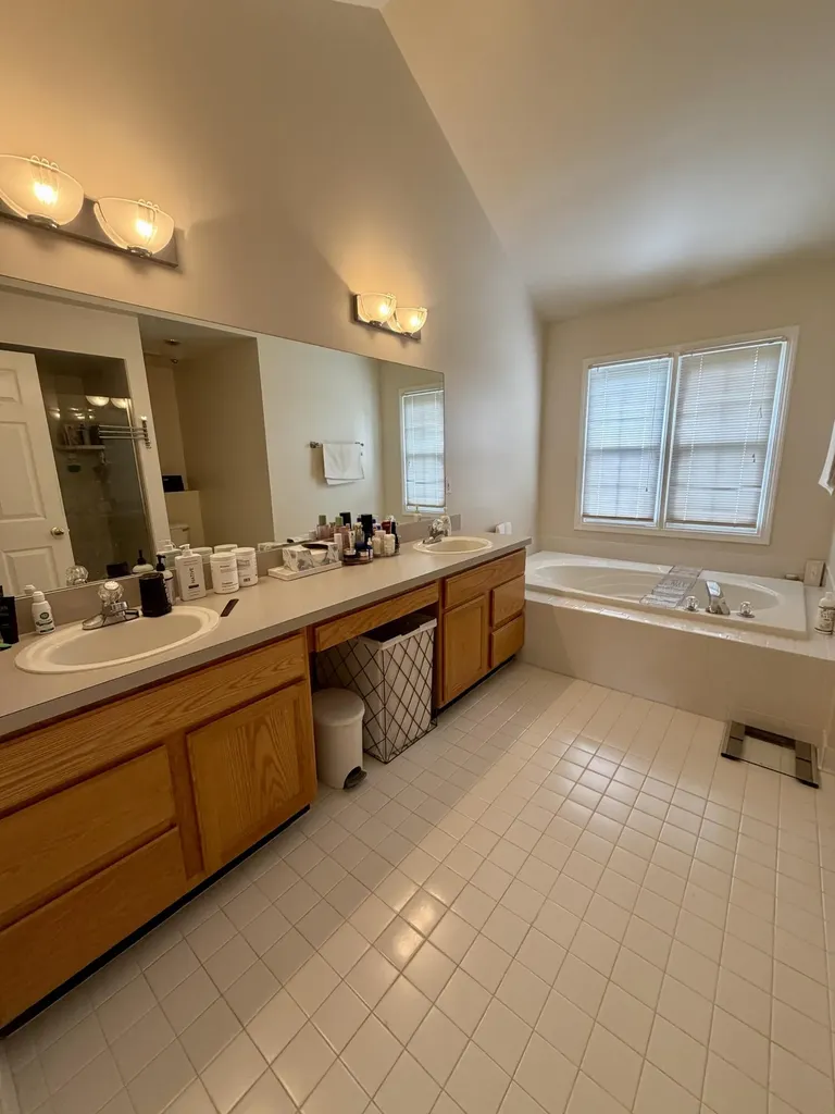 6961 Suncrest Drive Pittsfield Charter Township MI 48176