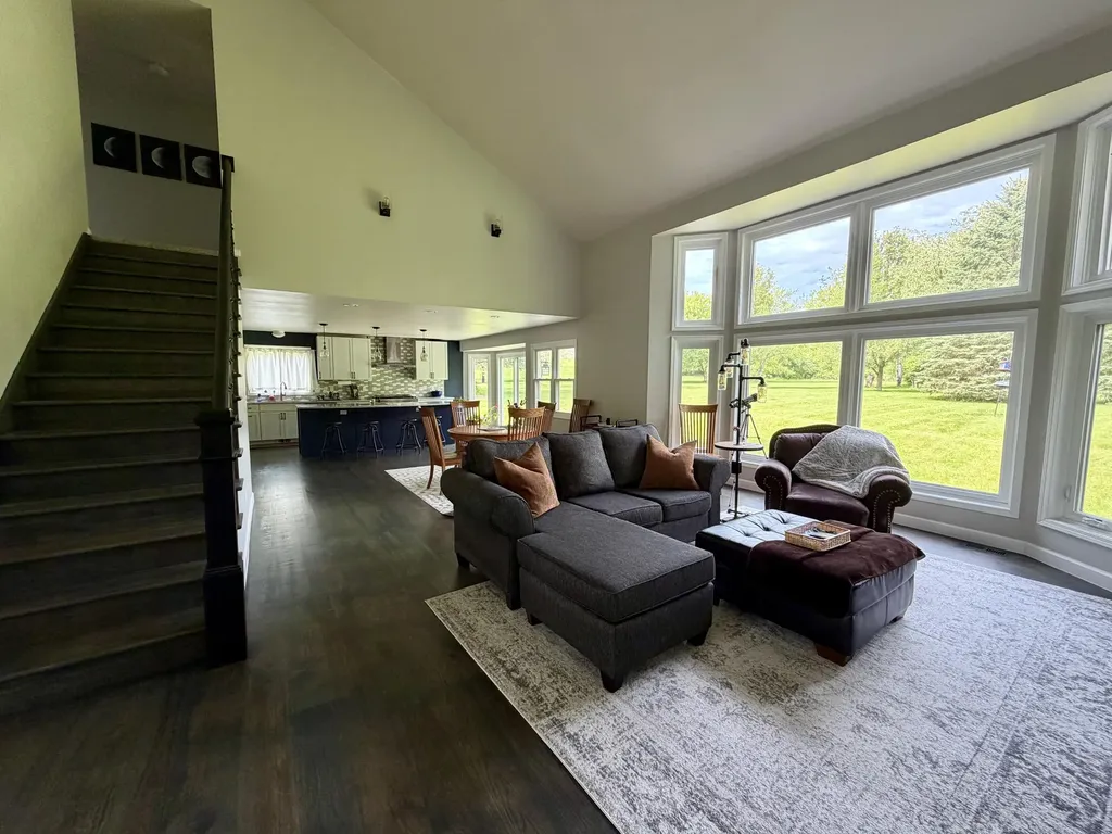 6961 Suncrest Drive Pittsfield Charter Township MI 48176