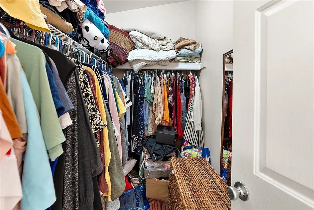 3223 Roon The Ben Ann Arbor City MI 48108