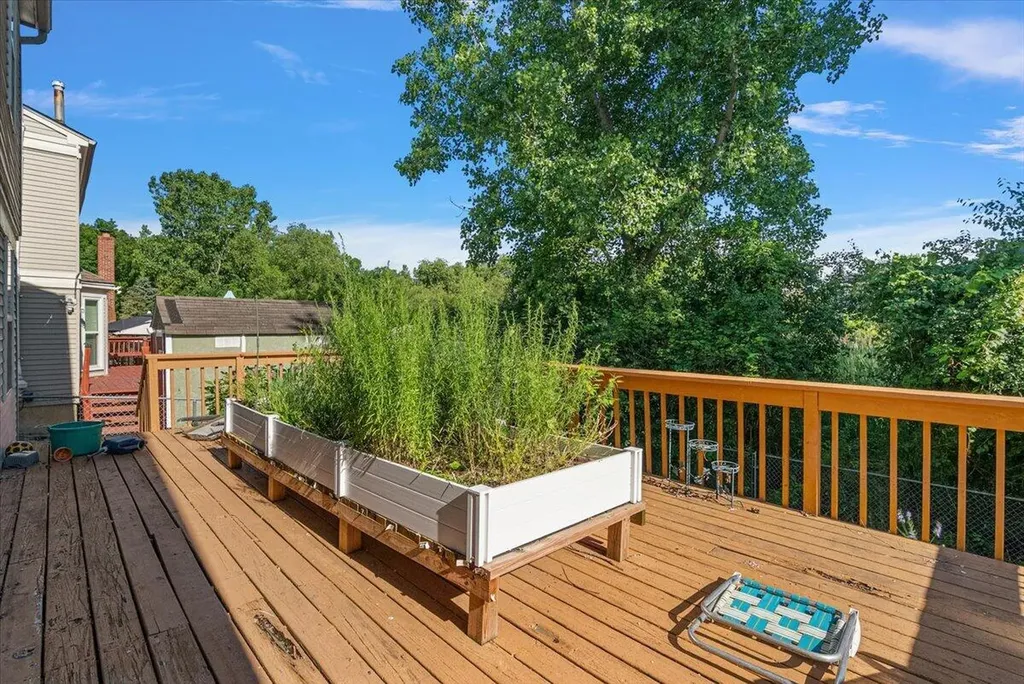 3223 Roon The Ben Ann Arbor City MI 48108