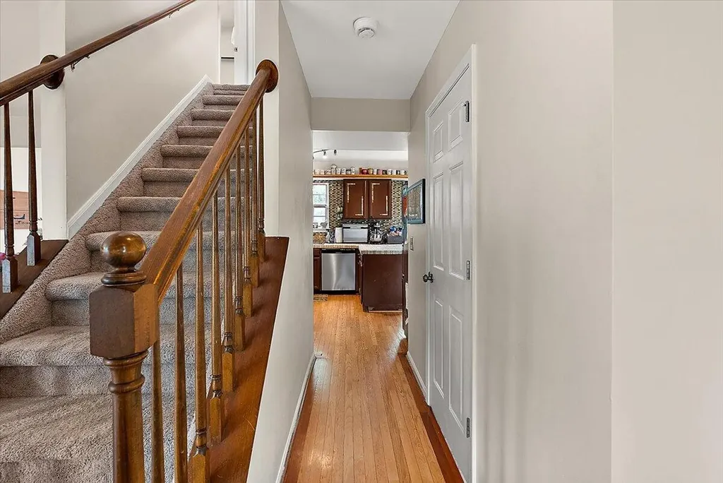 3223 Roon The Ben Ann Arbor City MI 48108