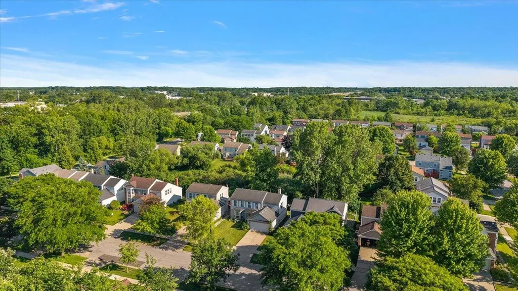 3223 Roon The Ben Ann Arbor City MI 48108