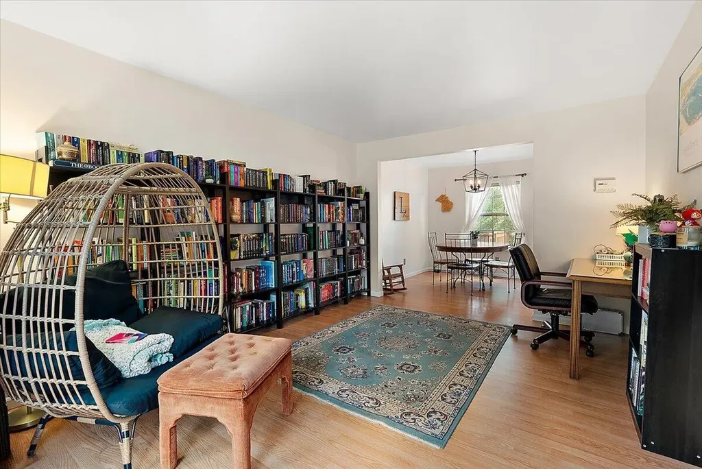 3223 Roon The Ben Ann Arbor City MI 48108