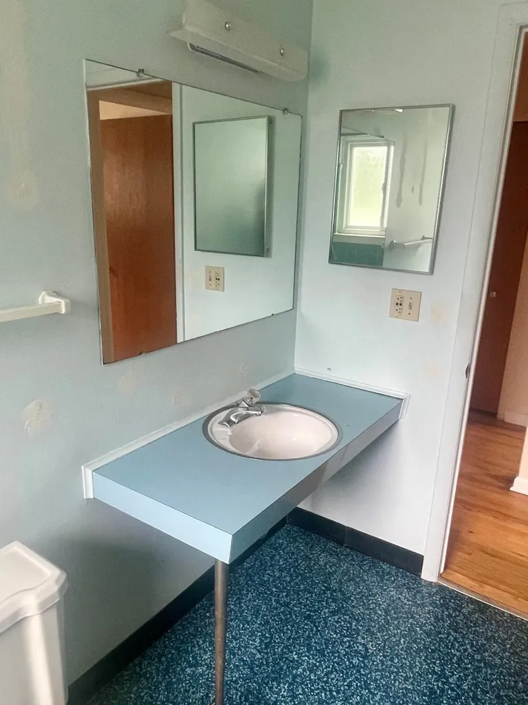 40547 Orangelawn Avenue Plymouth Charter Township MI 48170