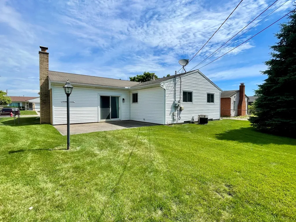 40547 Orangelawn Avenue Plymouth Charter Township MI 48170