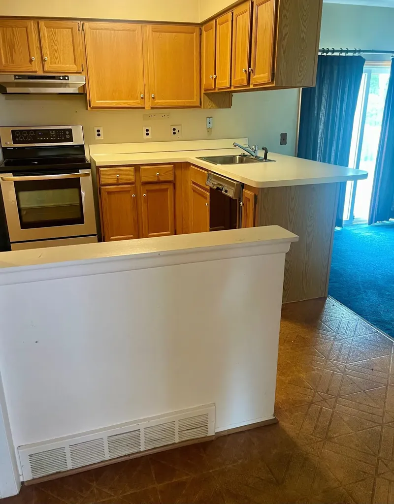 40547 Orangelawn Avenue Plymouth Charter Township MI 48170