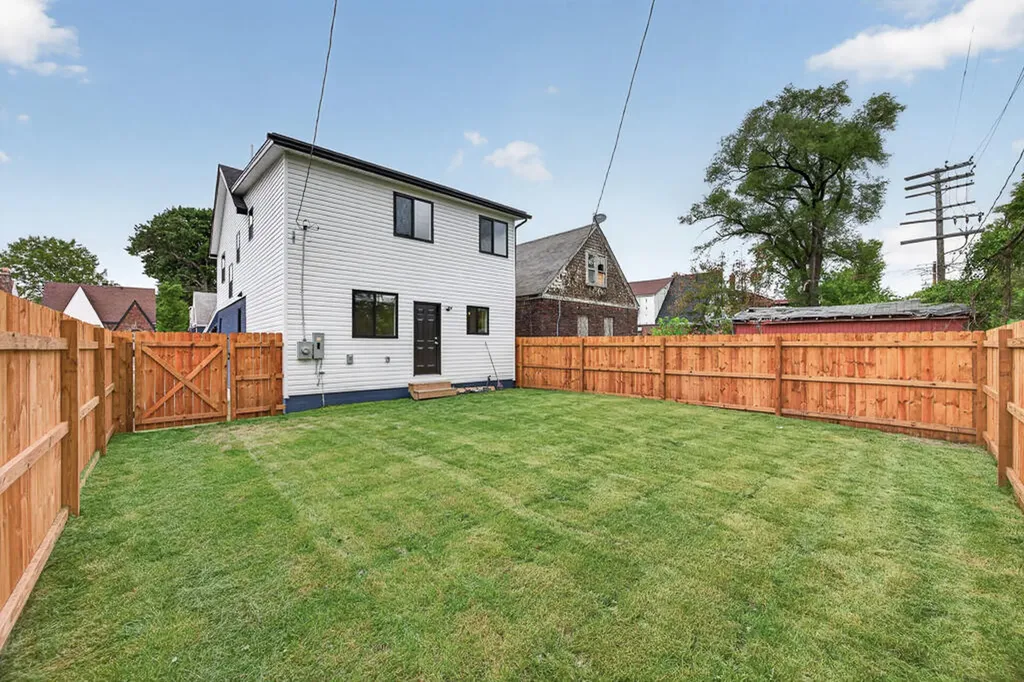 16684 Woodingham Drive Detroit City MI 48221