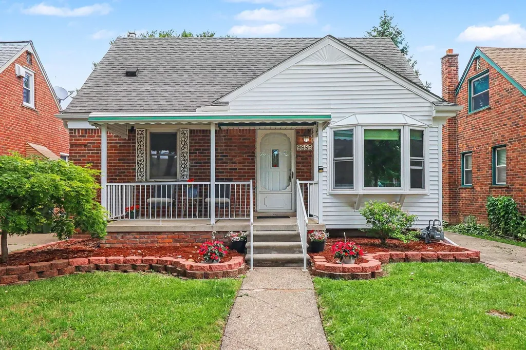 9885 Hubert Avenue Allen Park City MI 48101