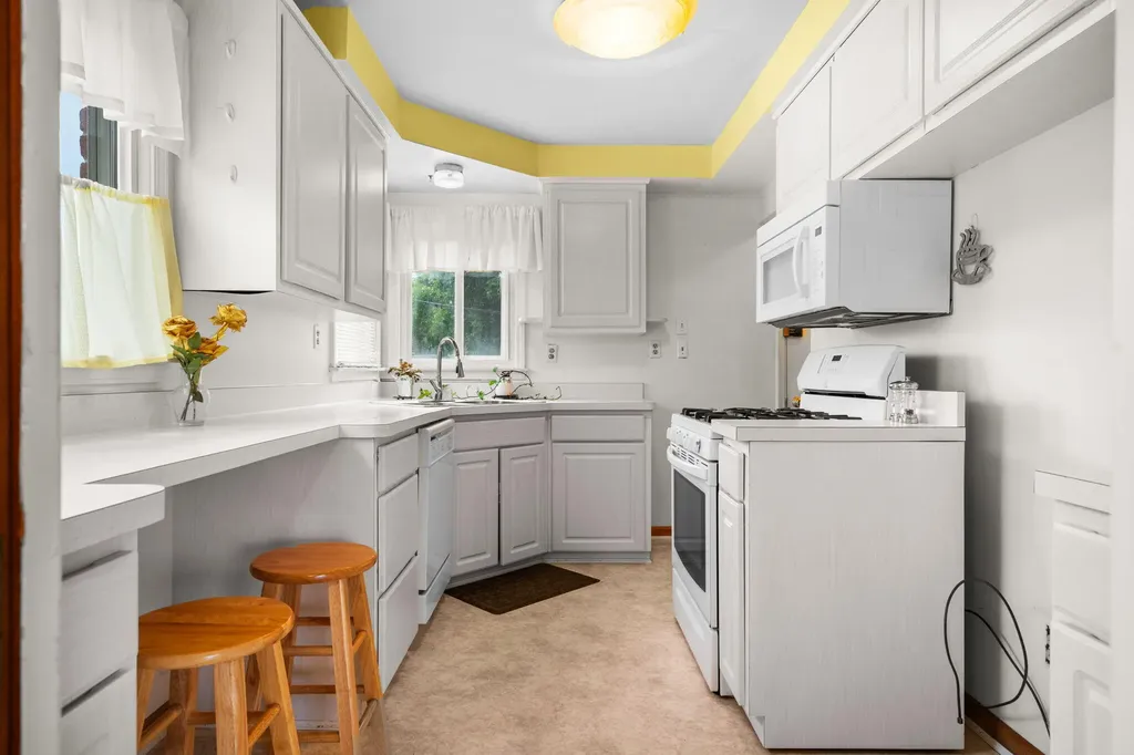 29919 Spring Arbor Drive Inkster City MI 48141