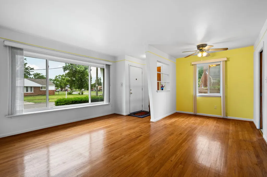 29919 Spring Arbor Drive Inkster City MI 48141