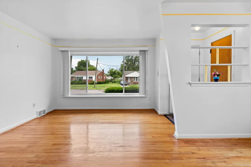 29919 Spring Arbor Drive Inkster City MI 48141