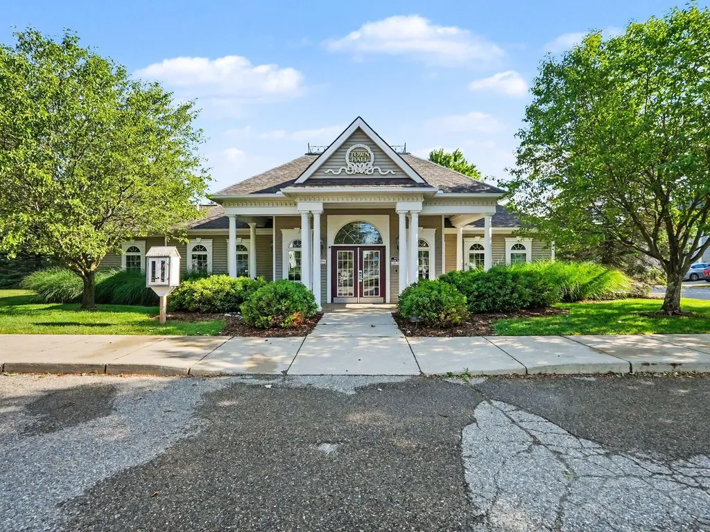 636 Jefferson Lane Milan City MI 48160