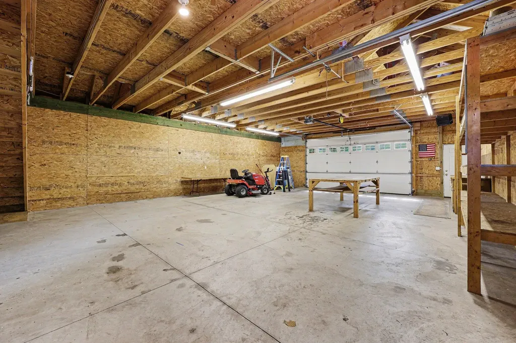 19025 W Old Us Highway 12 Sylvan Township MI 48118
