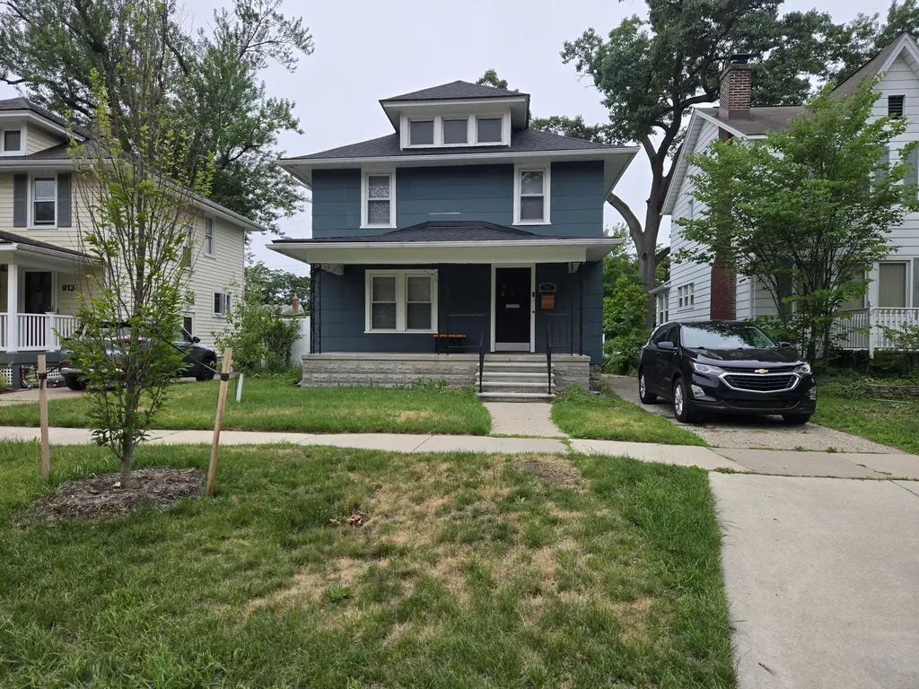 917 Forestdale Road Royal Oak City MI 48067