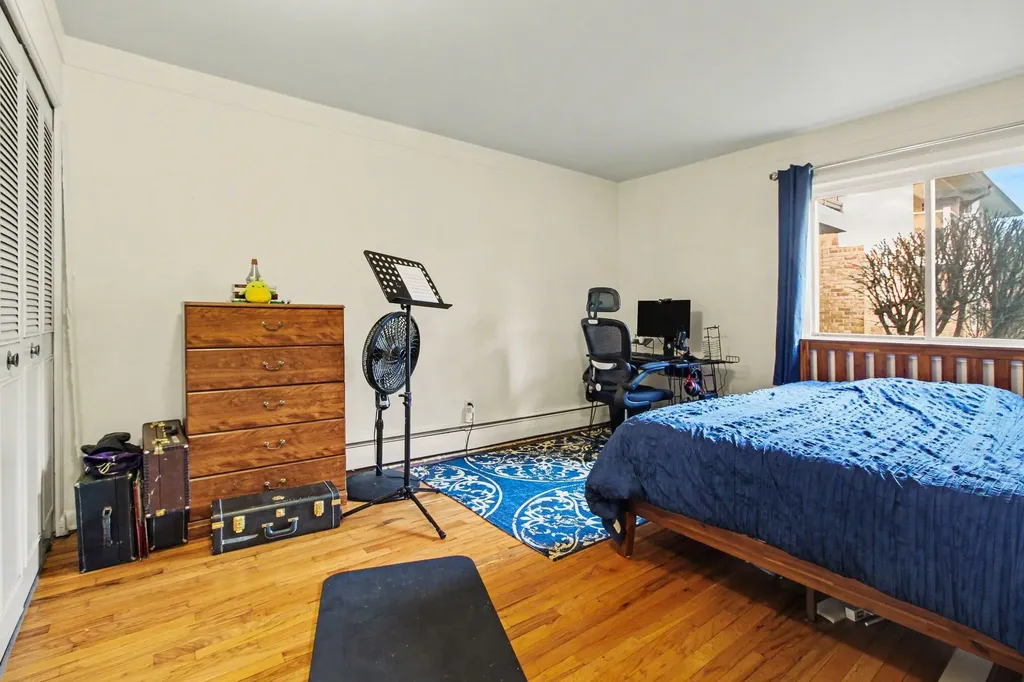 1257 Island Drive Ann Arbor City MI 48105