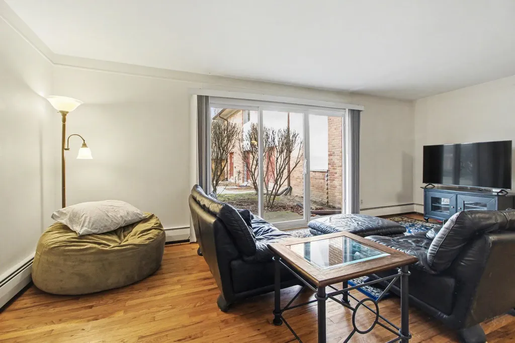 1257 Island Drive Ann Arbor City MI 48105