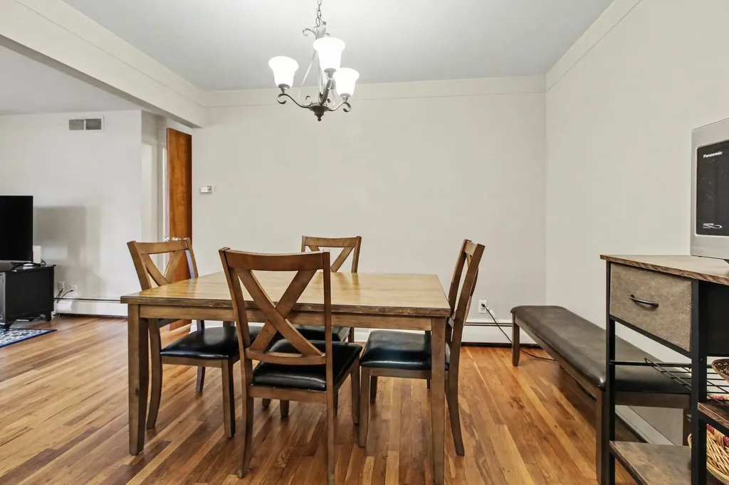 1257 Island Drive Ann Arbor City MI 48105