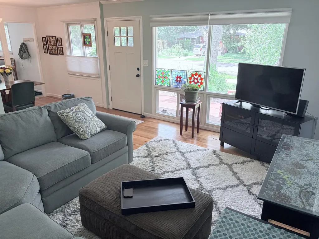 2104 S Circle Drive Ann Arbor City MI 48103