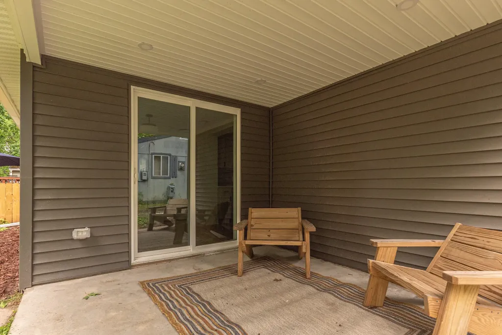 5050 Grover Drive Genoa Township MI 48116