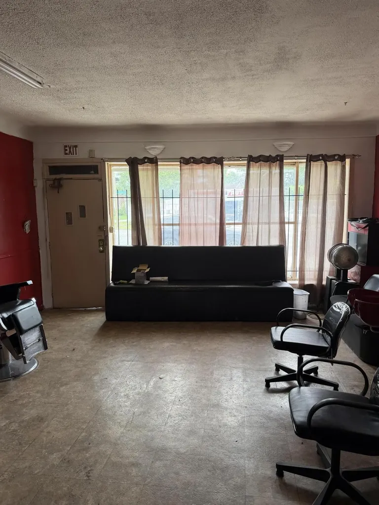 19218 W Mcnichols Road Detroit City MI 48219