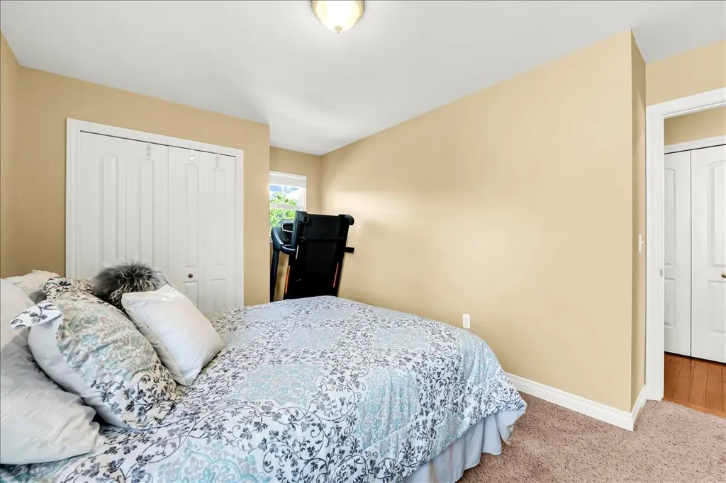 760 Pembroke Drive Saline City MI 48176