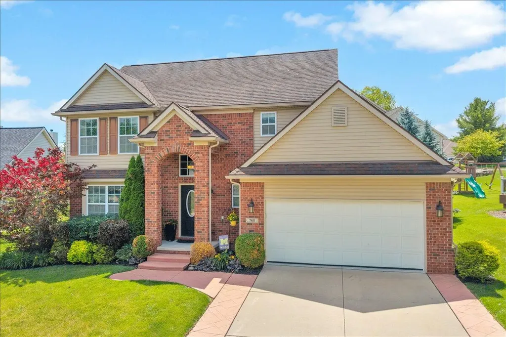 760 Pembroke Drive Saline City MI 48176