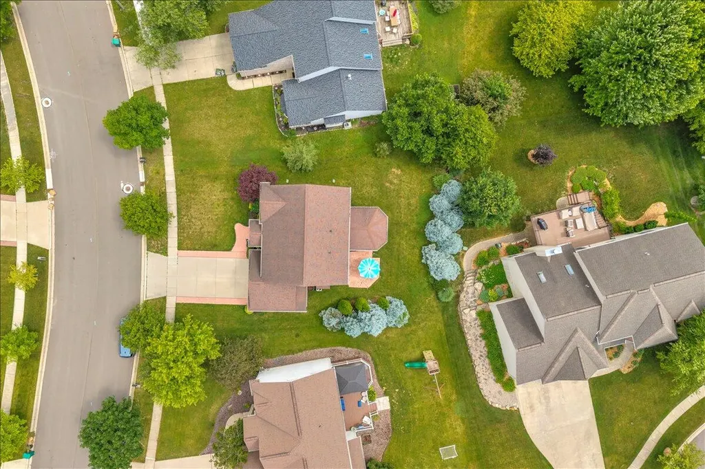 760 Pembroke Drive Saline City MI 48176
