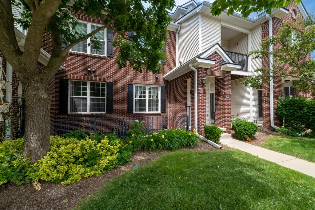 273 Scio Village Court Scio Township MI 48103